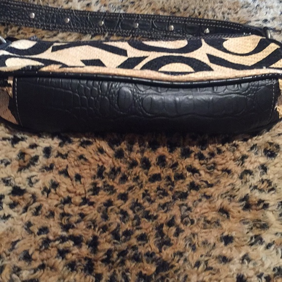 XOXO Black & Beige woven small purse NEW - Picture 5 of 7